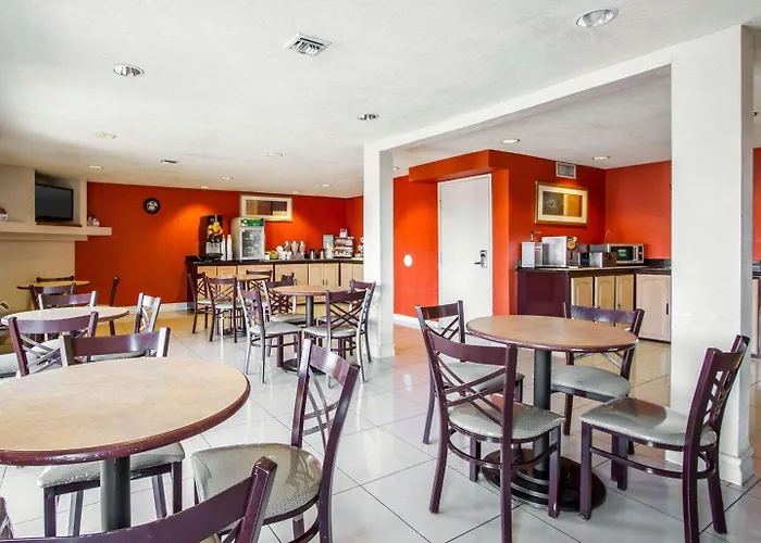 Quality Downtown Near Convention Center