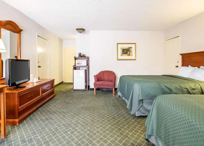 Inn Quality Downtown Near Convention Center Tucson