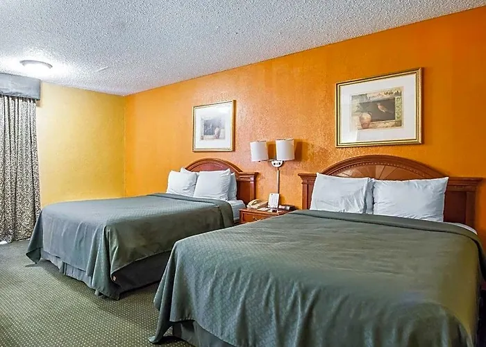 Quality Downtown Near Convention Center
