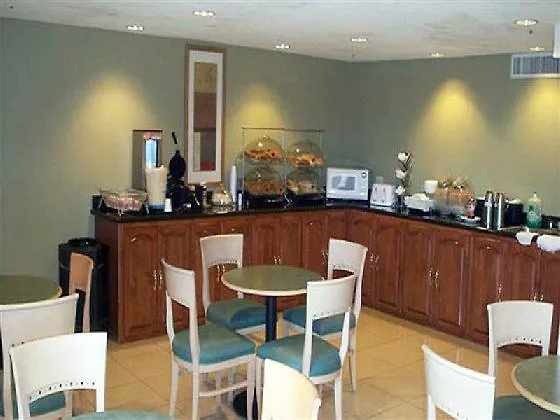 Quality Downtown Near Convention Center Inn